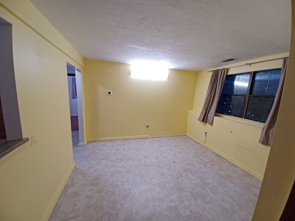 Condominium at 8 Jackson St # C1, Quincy MA 02169, photo 5 of 19