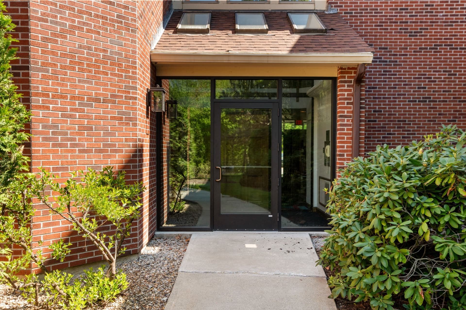 770 Salisbury St # J558, Worcester MA 01609