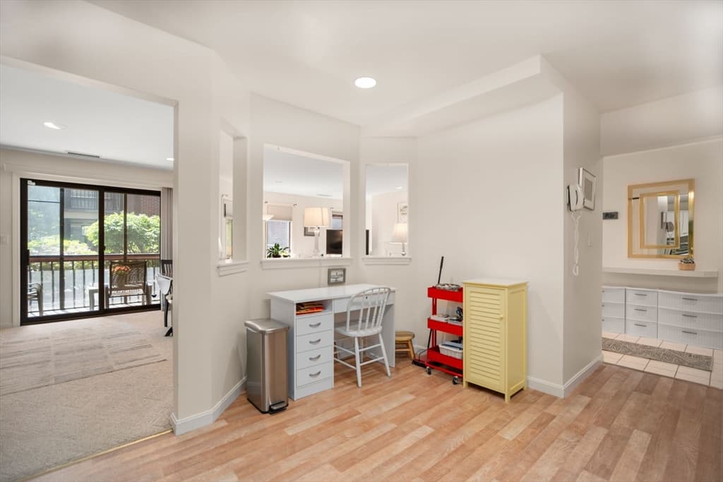 770 Salisbury St # J558, Worcester MA 01609 photo 5