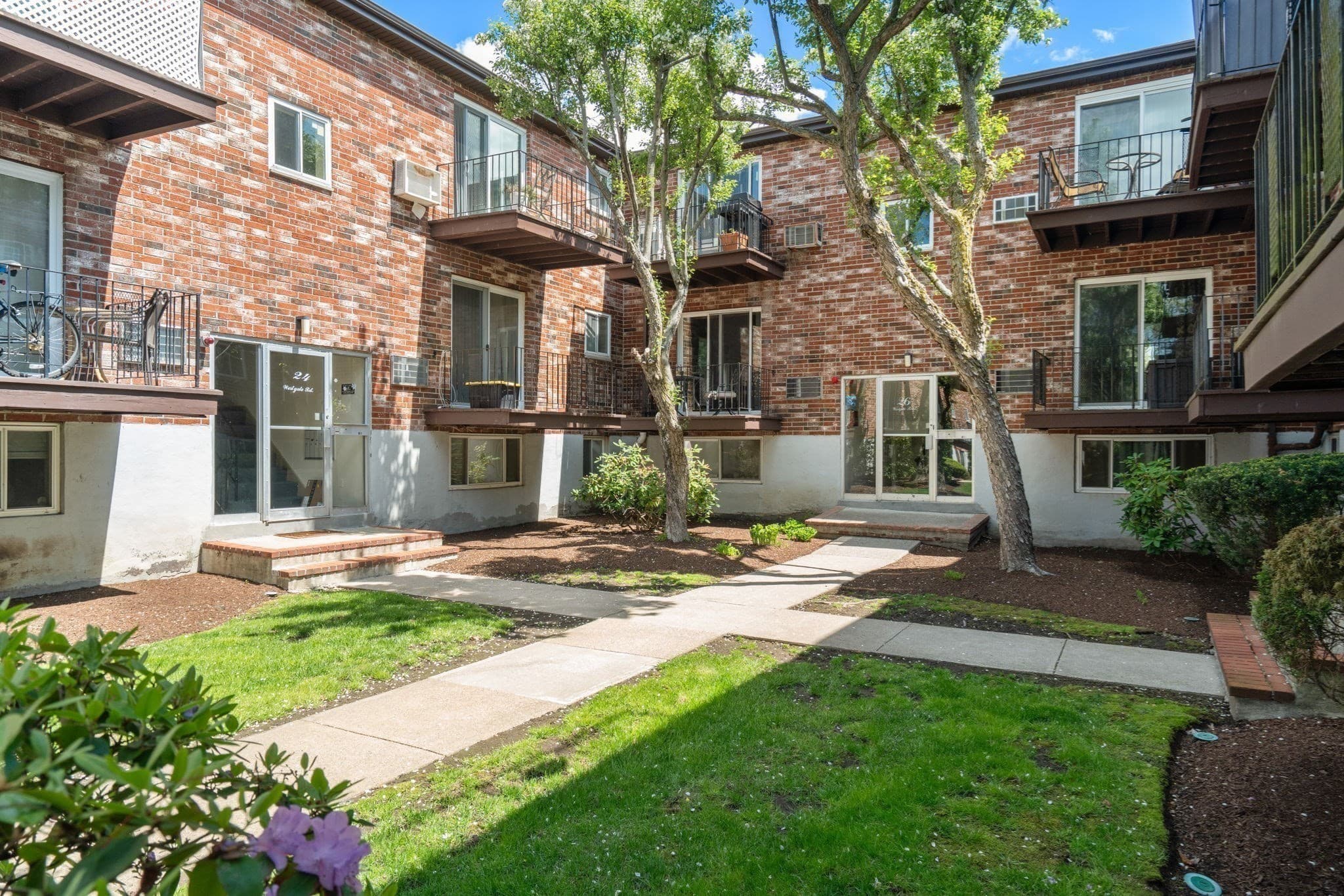 Condominium at 24 Westgate Road # 5, Boston MA 02132, Boston, photo 3 of 21