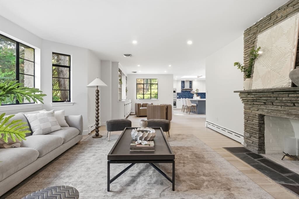 Single Family Residence at 180 Eliot St, Brookline MA 02467, Brookline, photo 3 of 37