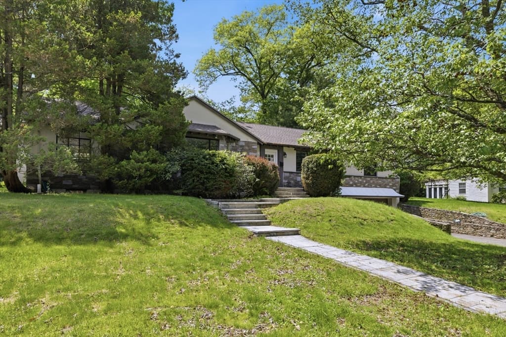 Single Family Residence at 180 Eliot St, Brookline MA 02467, Brookline, photo 34 of 37