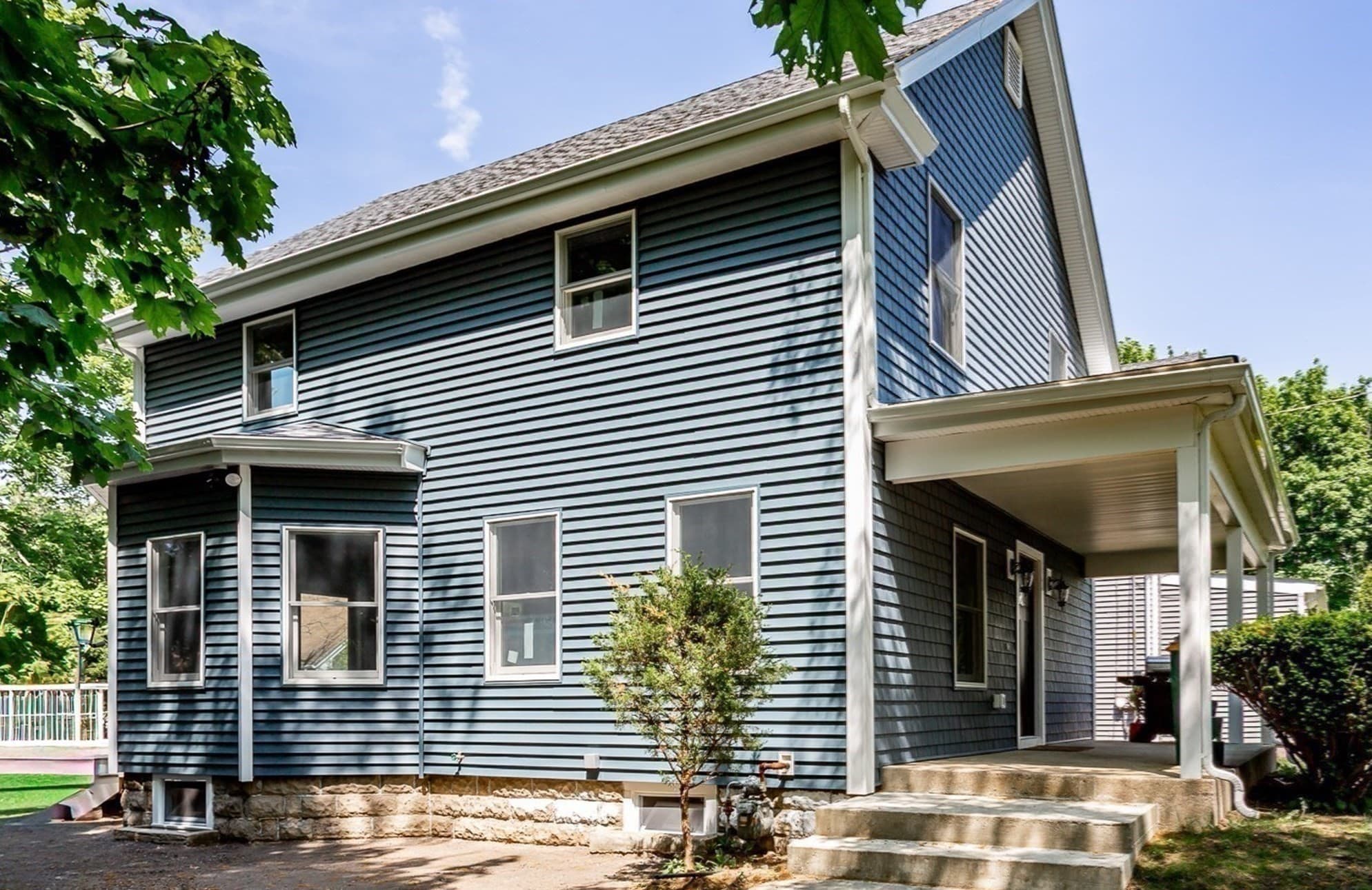 Single Family Residence at 14 Wilmarth St, Attleboro MA 02703, Attleboro, photo 11 of 31