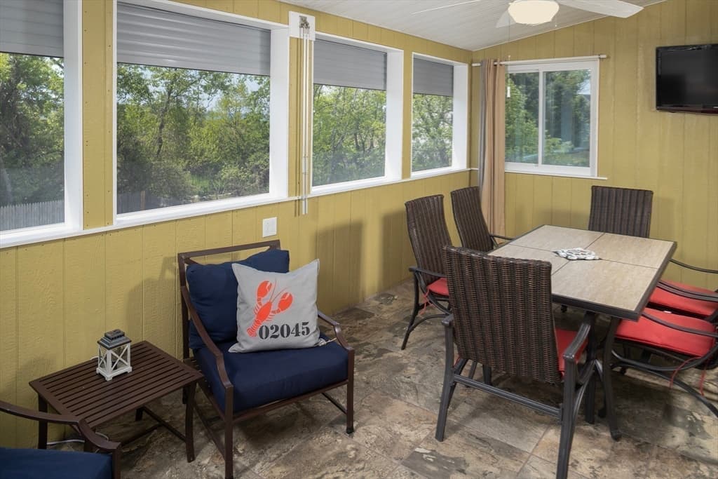 67 Newport Rd, Hull MA 02045 photo 10