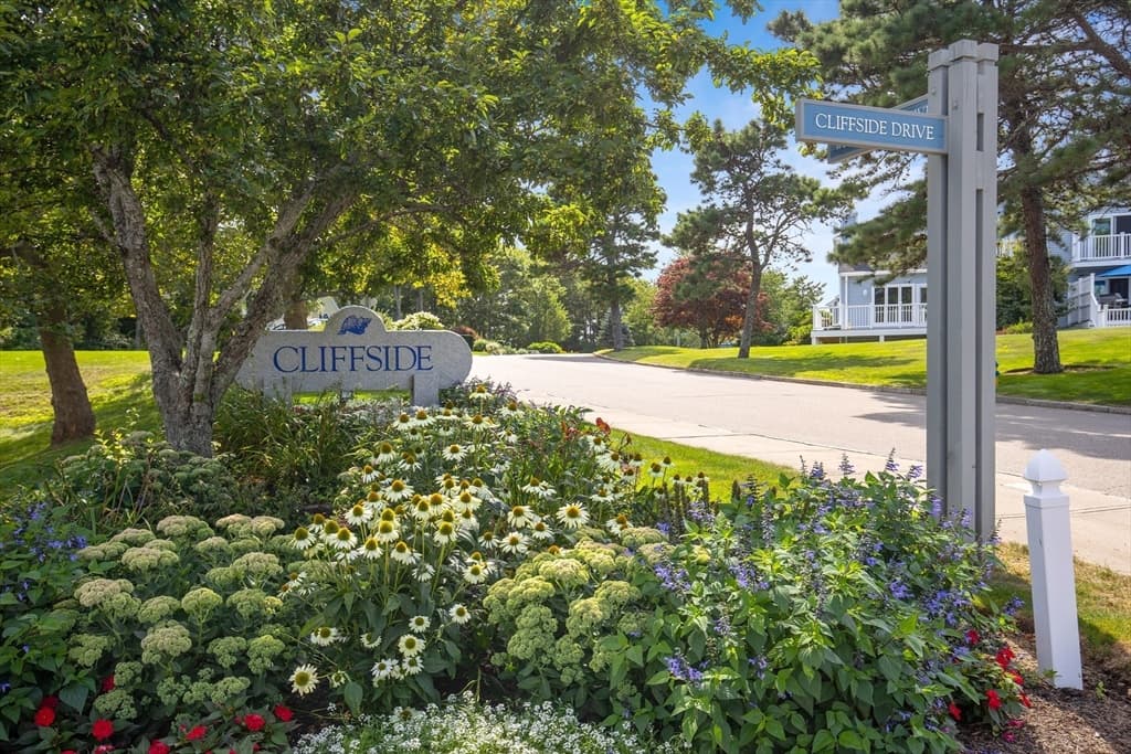 Condominium at 96 Cliffside Dr. # 96, Plymouth MA 02360, Plymouth, photo 36 of 39
