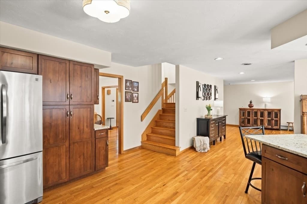 14 Fieldstone Ter, West Bridgewater MA 02379 photo 9
