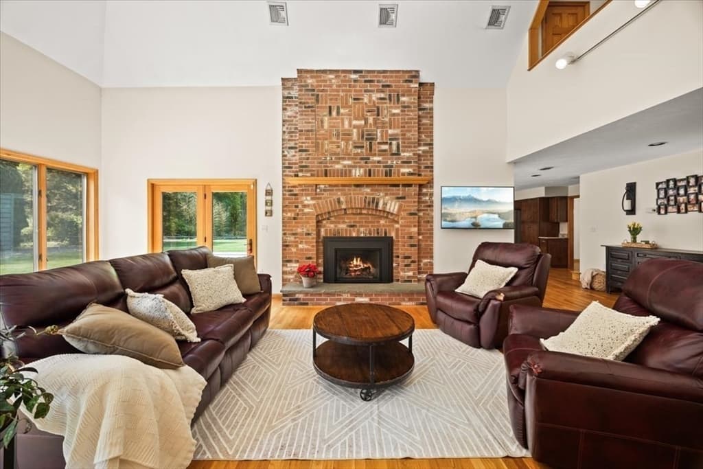 14 Fieldstone Ter, West Bridgewater MA 02379 photo 10