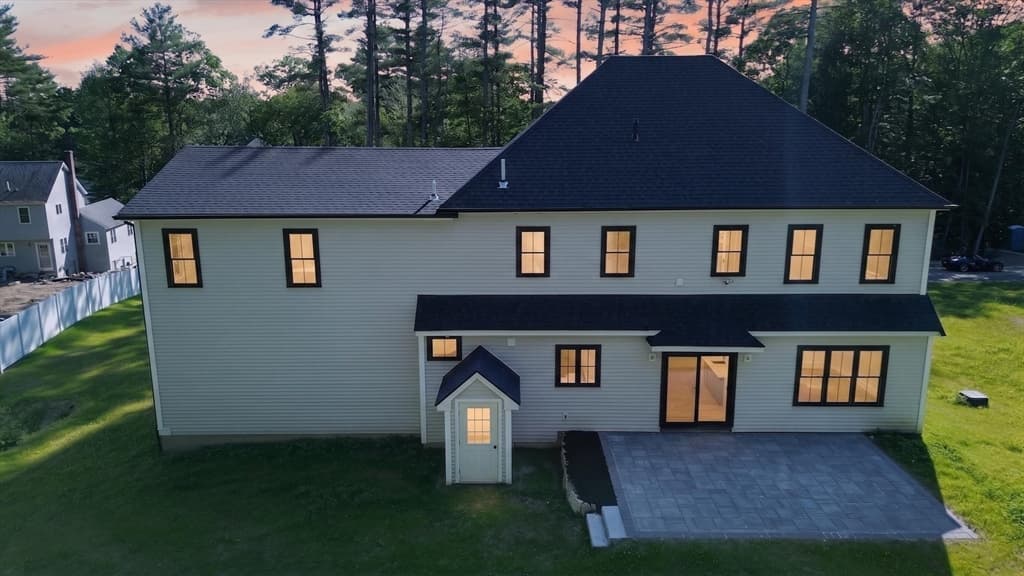 32 Mendon St, Upton MA 01568 photo 7