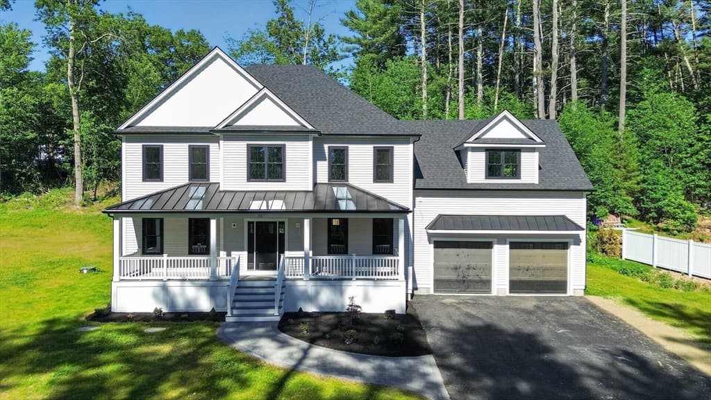 32 Mendon St, Upton MA 01568 photo 4