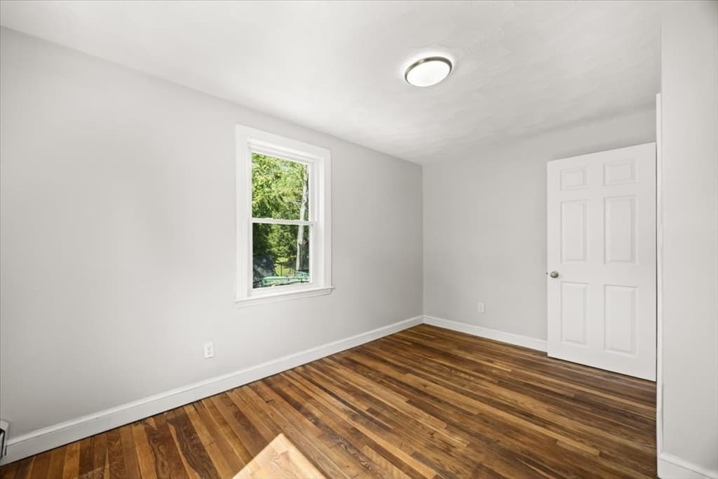 Single Family Residence at 15 Boyden Drive, Foxboro MA 02035, photo 23 of 40