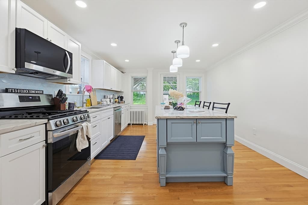 2 Family - 2 Units Up/Down at 22 Sweetser St, Wakefield MA 01880, Wakefield, photo 12 of 41
