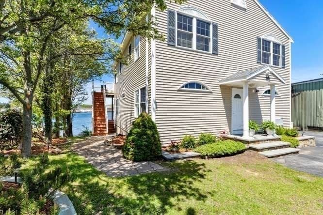 64 Rocky Neck Ave # C, Gloucester MA 01930 photo 3