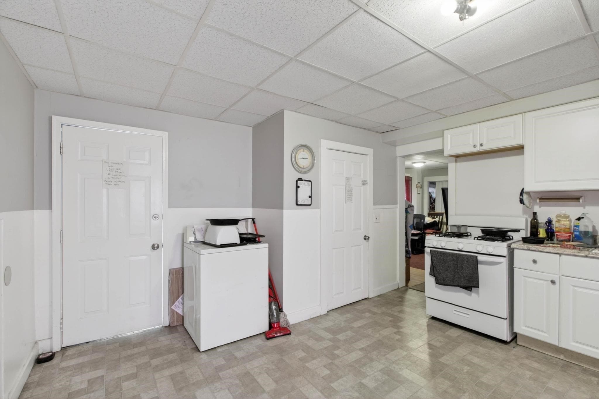 3 Family at 80-82 Laurel St, Fitchburg MA 01420, photo 4 of 38