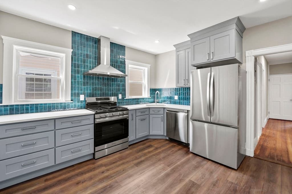 Condominium at 18 Lyon # 3, Boston MA 02122, photo 2 of 22