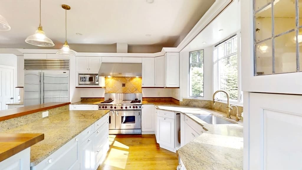 130 Summer St, Weston MA 02493 photo 6