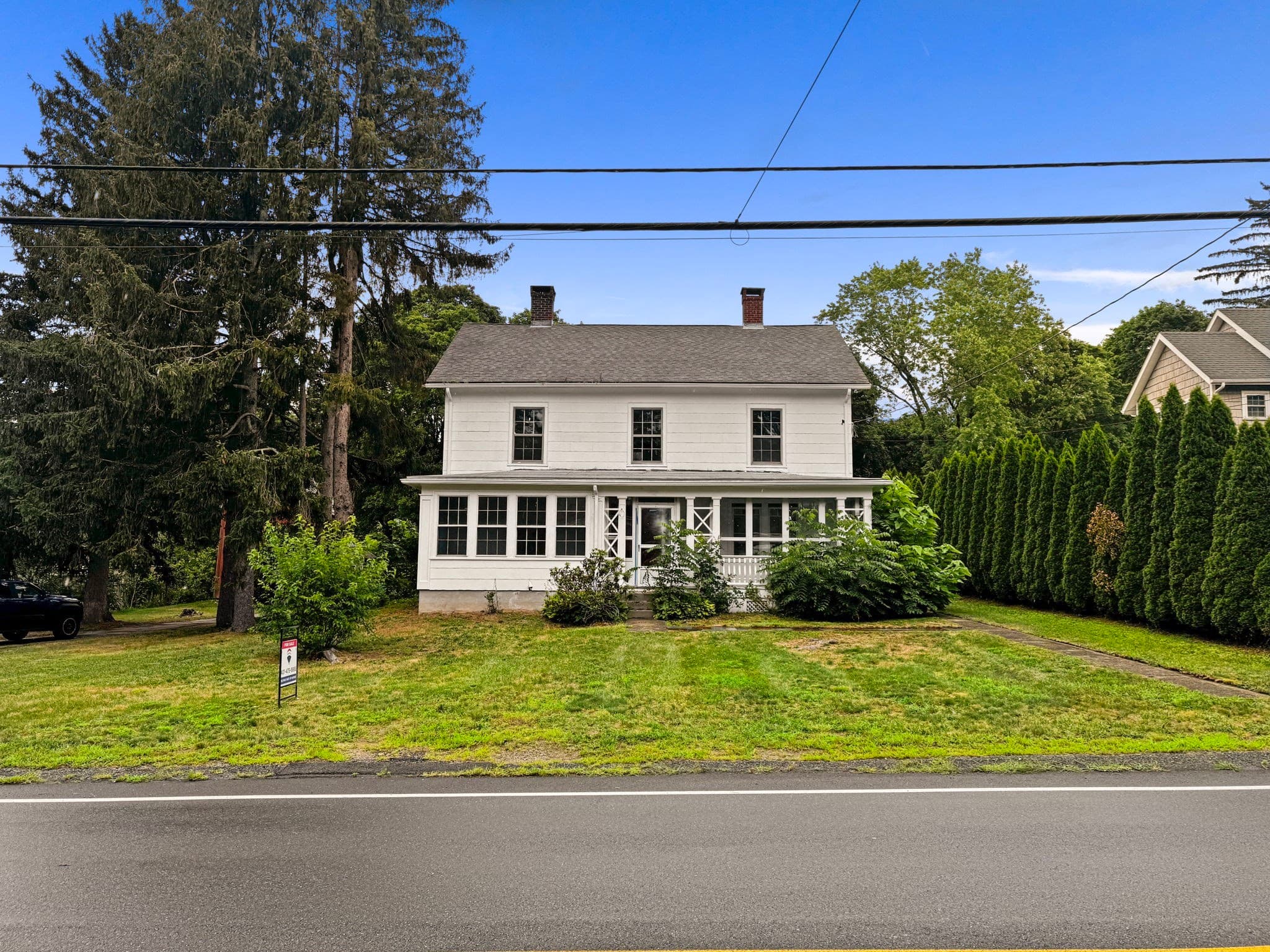 Single Family Residence at 19 Mendon Rd, North Attleboro MA 02760, photo 2 of 21