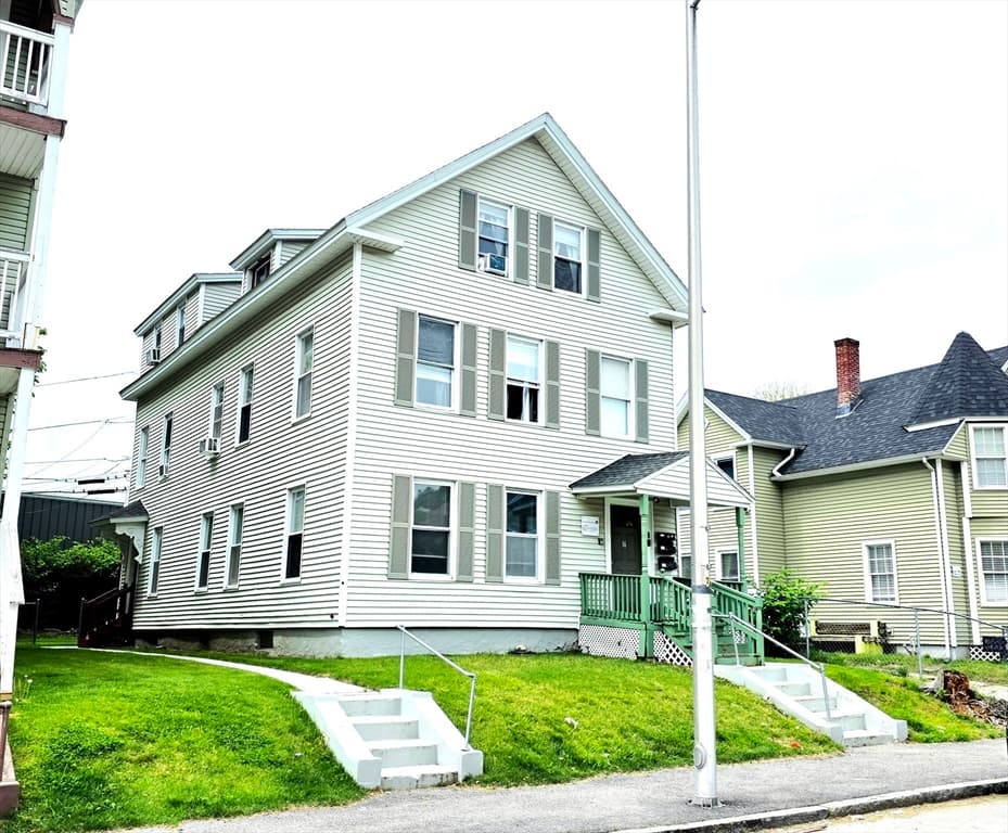 16 Bellevue St, Worcester MA 01609