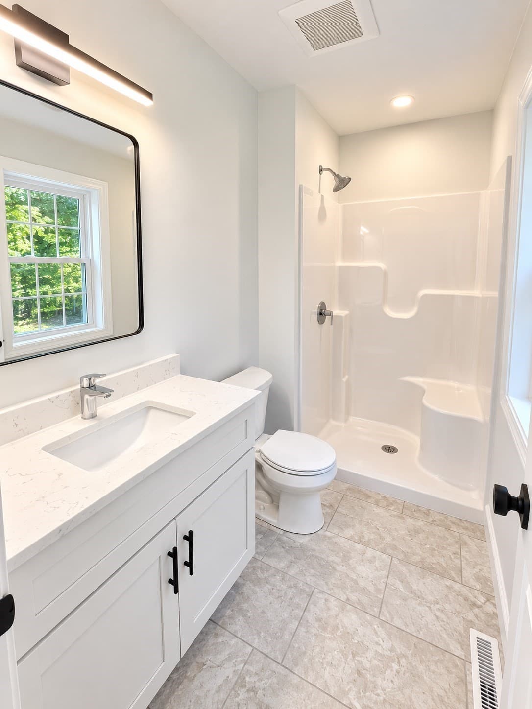 Condominium at 39 Lincoln Street # A, Webster MA 01570, photo 7 of 38
