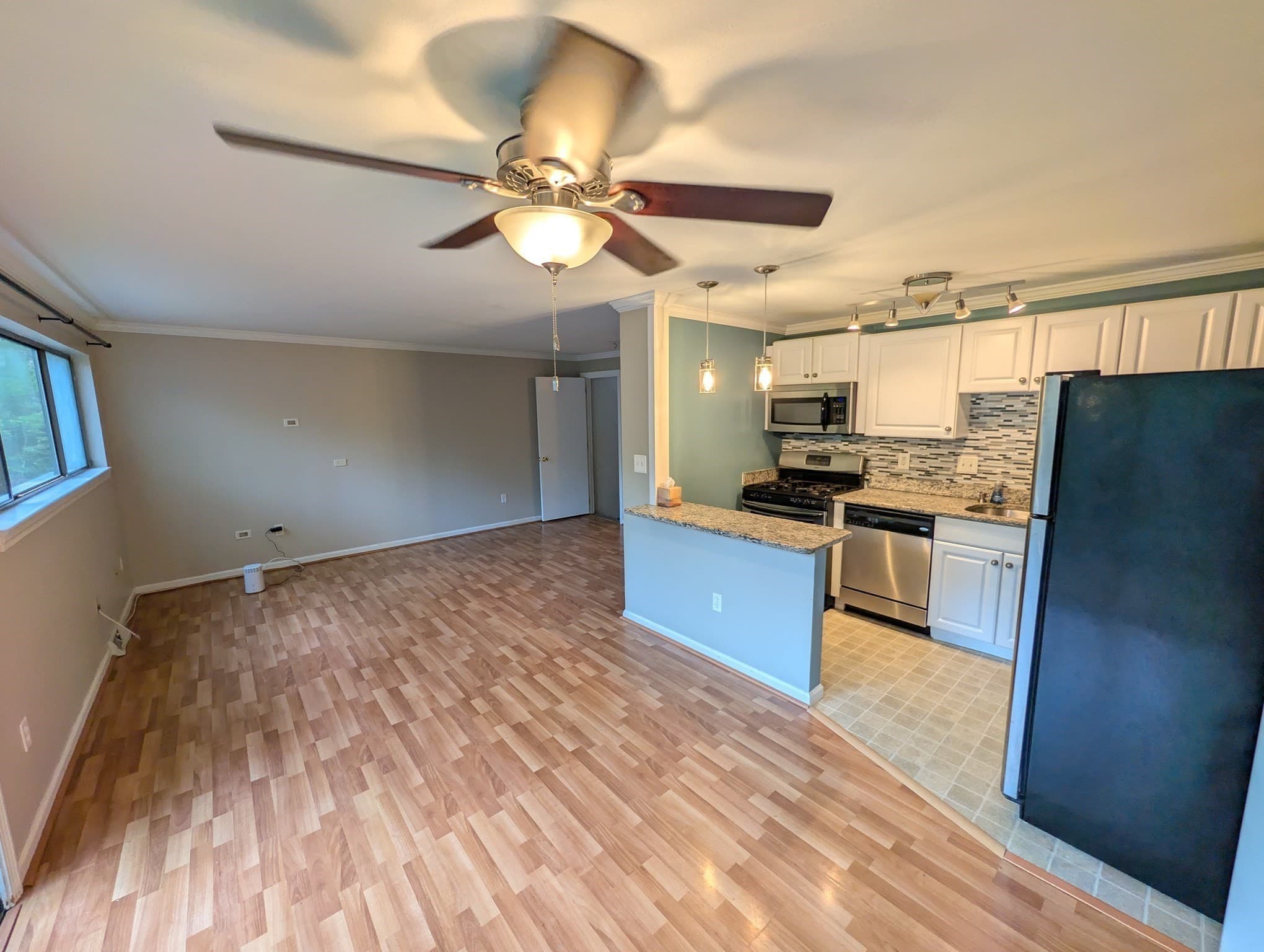 Condominium at 233 Meeting House Path # 233, Ashland MA 01721, Ashland, photo 5 of 33