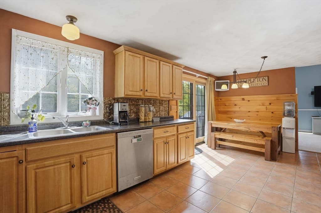 Single Family Residence at 160 Gray Road, Templeton MA 01468, Templeton, photo 13 of 42