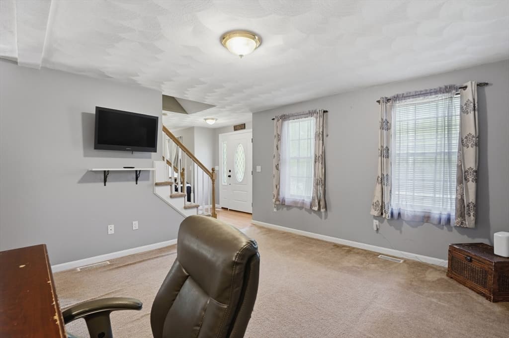 Single Family Residence at 160 Gray Road, Templeton MA 01468, Templeton, photo 9 of 42