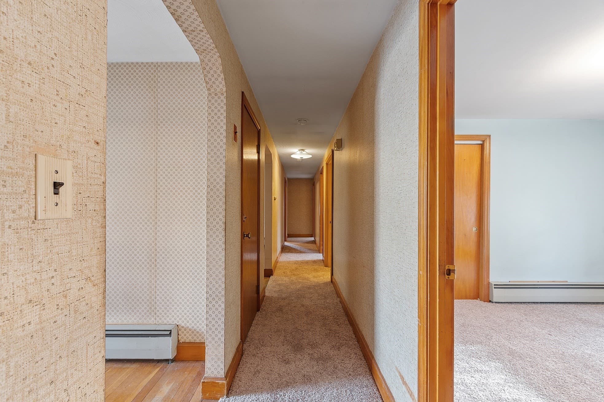 Single Family Residence at 1064 Lakeview Ave, Dracut MA 01826, photo 22 of 30