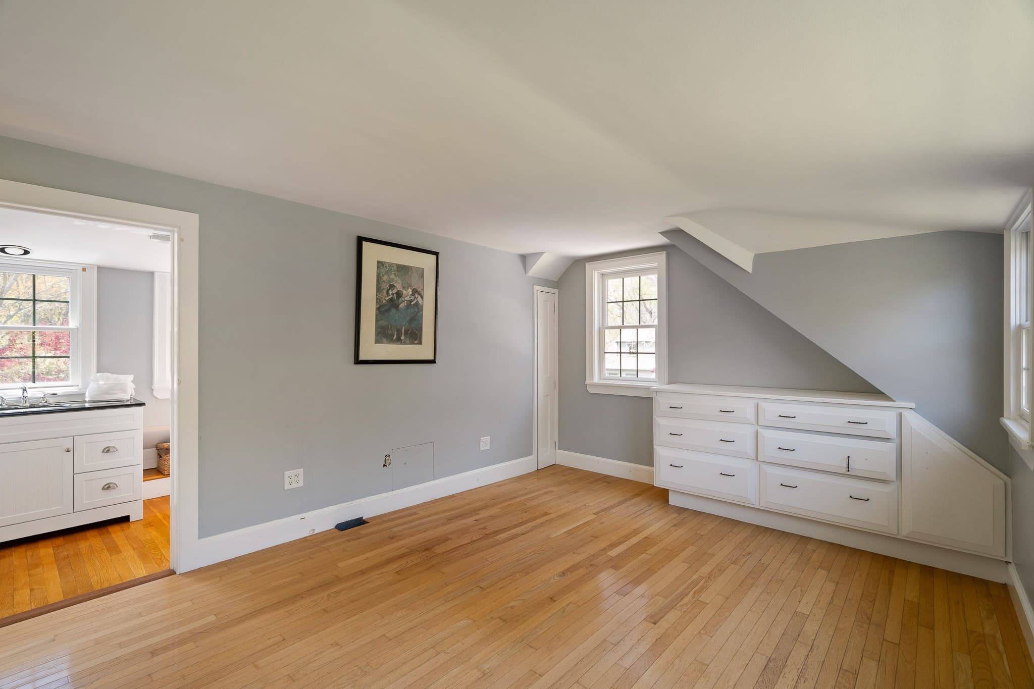 Single Family Residence at 15 Tamarack Lane, Oak Bluffs MA 02557, photo 19 of 42