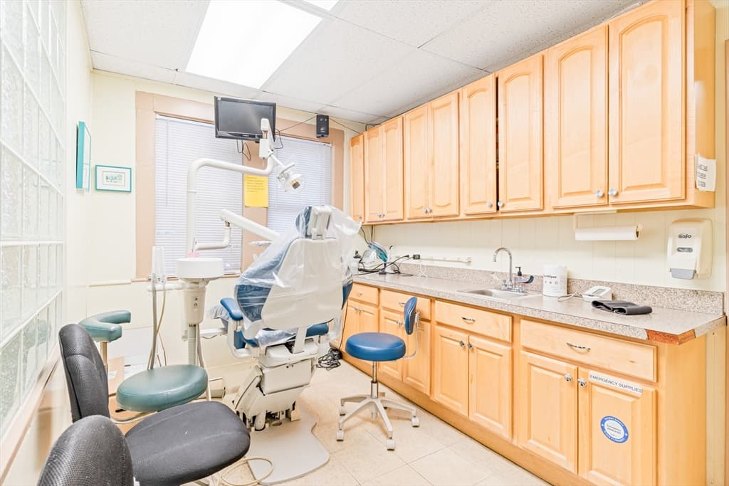166 Columbia Rd, Boston MA 02121 photo 19