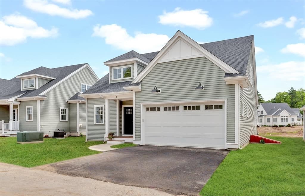 4 Weber Farm Road # 4, Wrentham MA 02093 photo 2