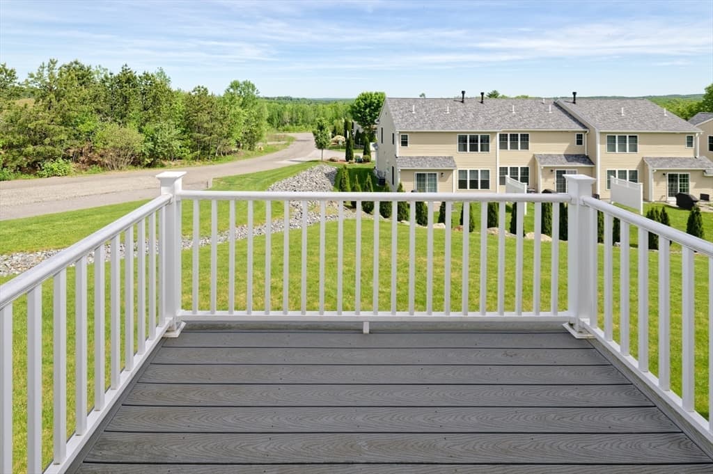 1204 Hazelwood Way # 1204, Clinton MA 01510 photo 28