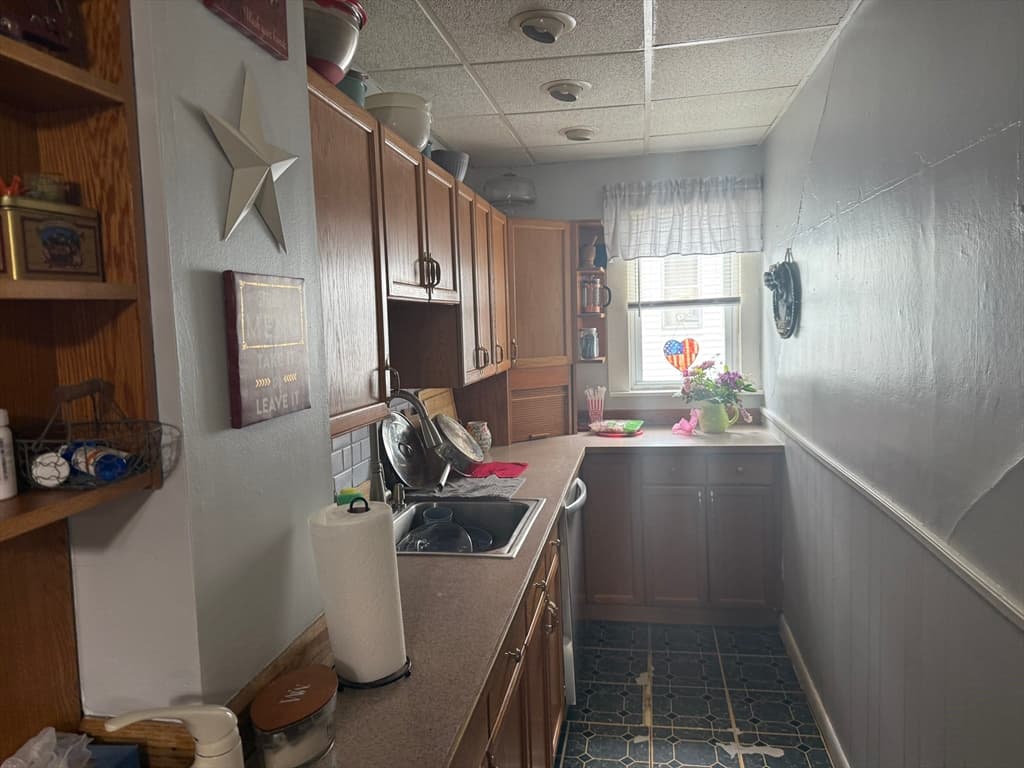 Multi Family at 63-65 Sixth St, Lowell MA 01850, Lowell, photo 11 of 20