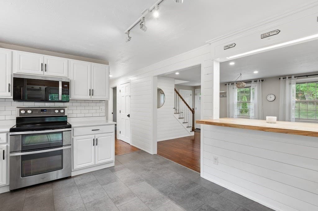 80 Webster St, Douglas MA 01516 photo 7