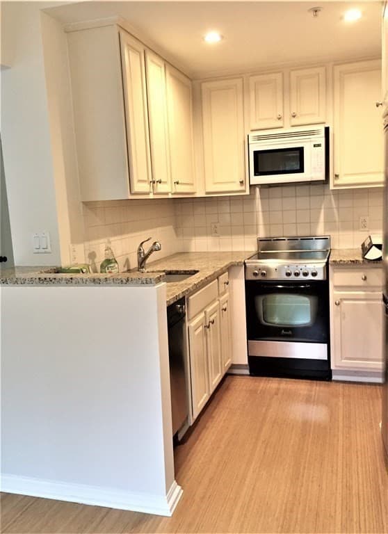 Condominium at 20 Chapel St # B406, Brookline MA 02446, photo 5 of 24