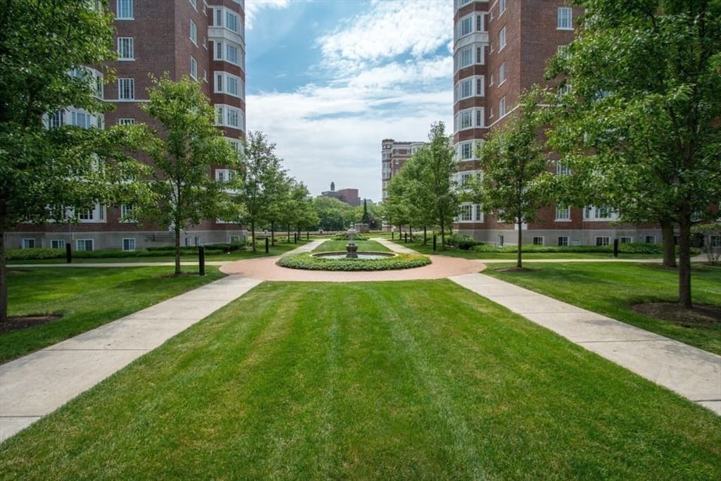 Condominium at 20 Chapel St # B406, Brookline MA 02446, photo 20 of 24