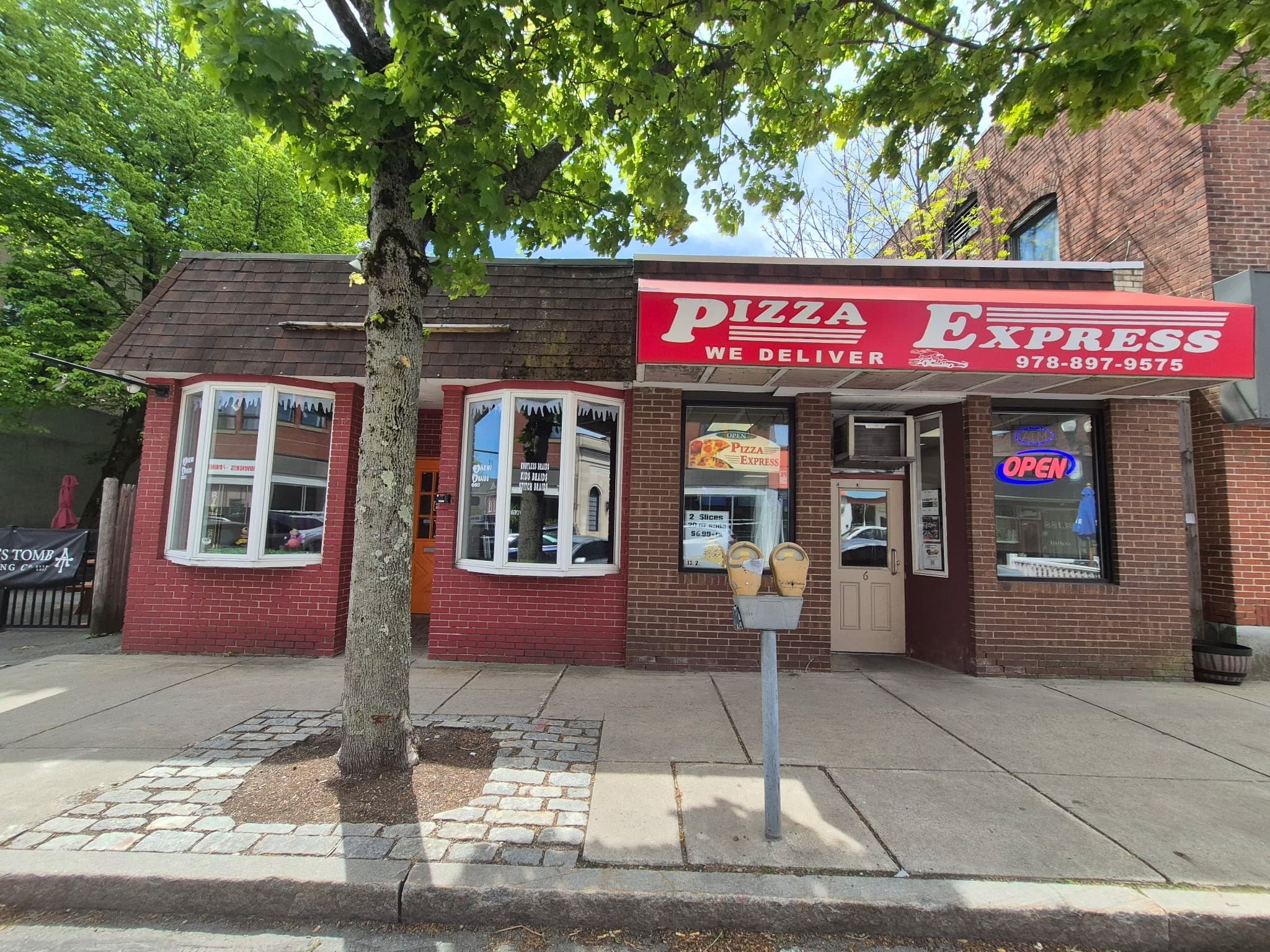 60 & 62 Main St, Maynard MA 01754