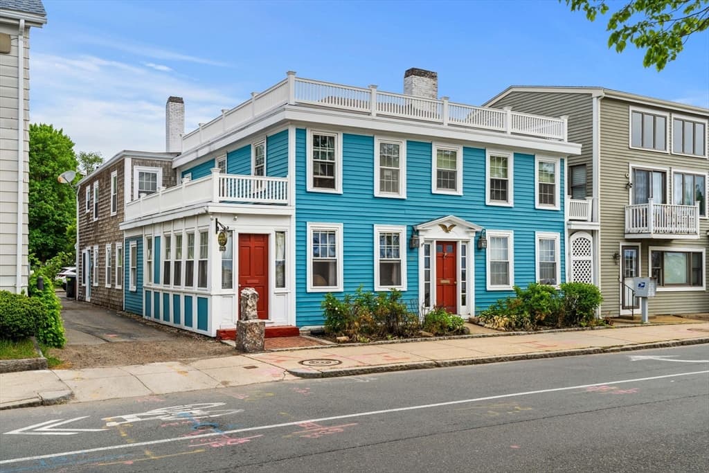 53 Western Ave, Gloucester MA 01930 photo 3