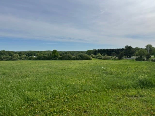 Residential at 250 West Wrentham Road, Cumberland RI 02864, Cumberland, photo 2 of 5