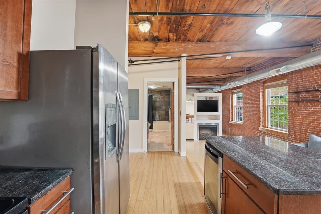 1511 Main St # C405, Worcester MA 01603 photo 10