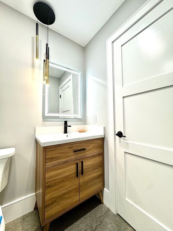 Single Family Residence at 270 Derby St, Newton MA 02465, photo 10 of 11