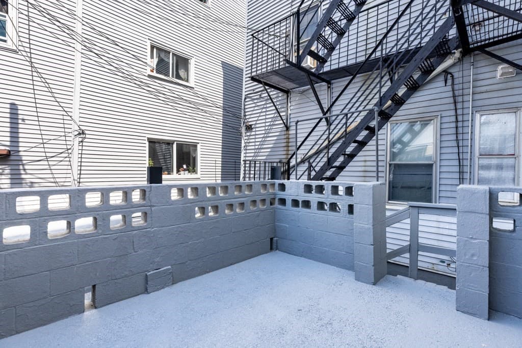 Condominium at 186 Marion # 2, Boston MA 02128, Boston, photo 4 of 16