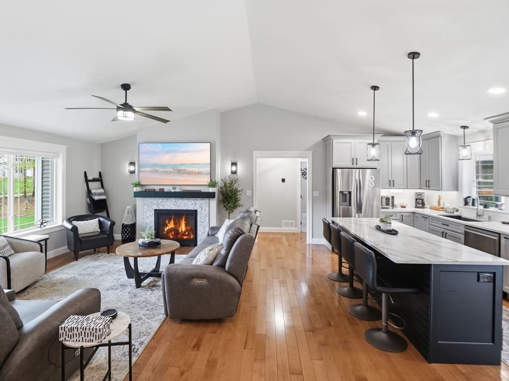 Single Family Residence at 565 Highland Ave., Phillipston MA 01331, Phillipston, photo 10 of 26