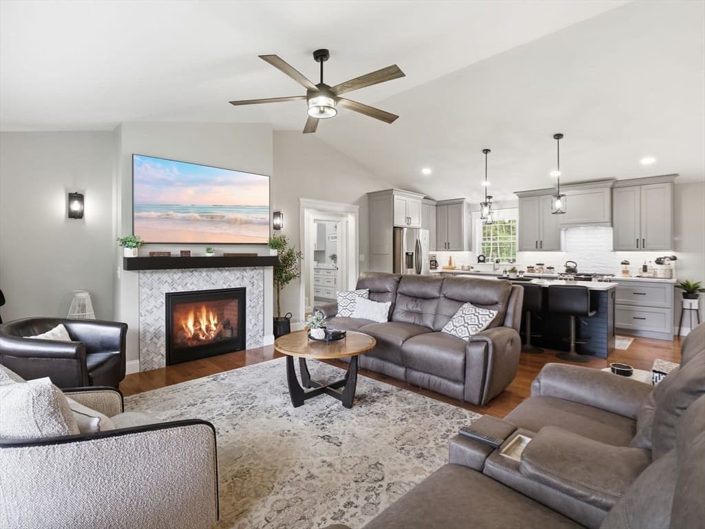 Single Family Residence at 565 Highland Ave., Phillipston MA 01331, Phillipston, photo 11 of 26