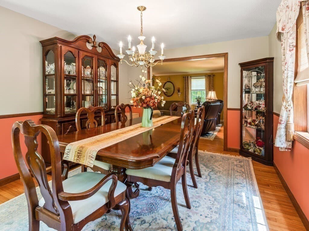 Single Family Residence at 3 Oakwood Dr, Webster MA 01570, Webster, photo 27 of 39
