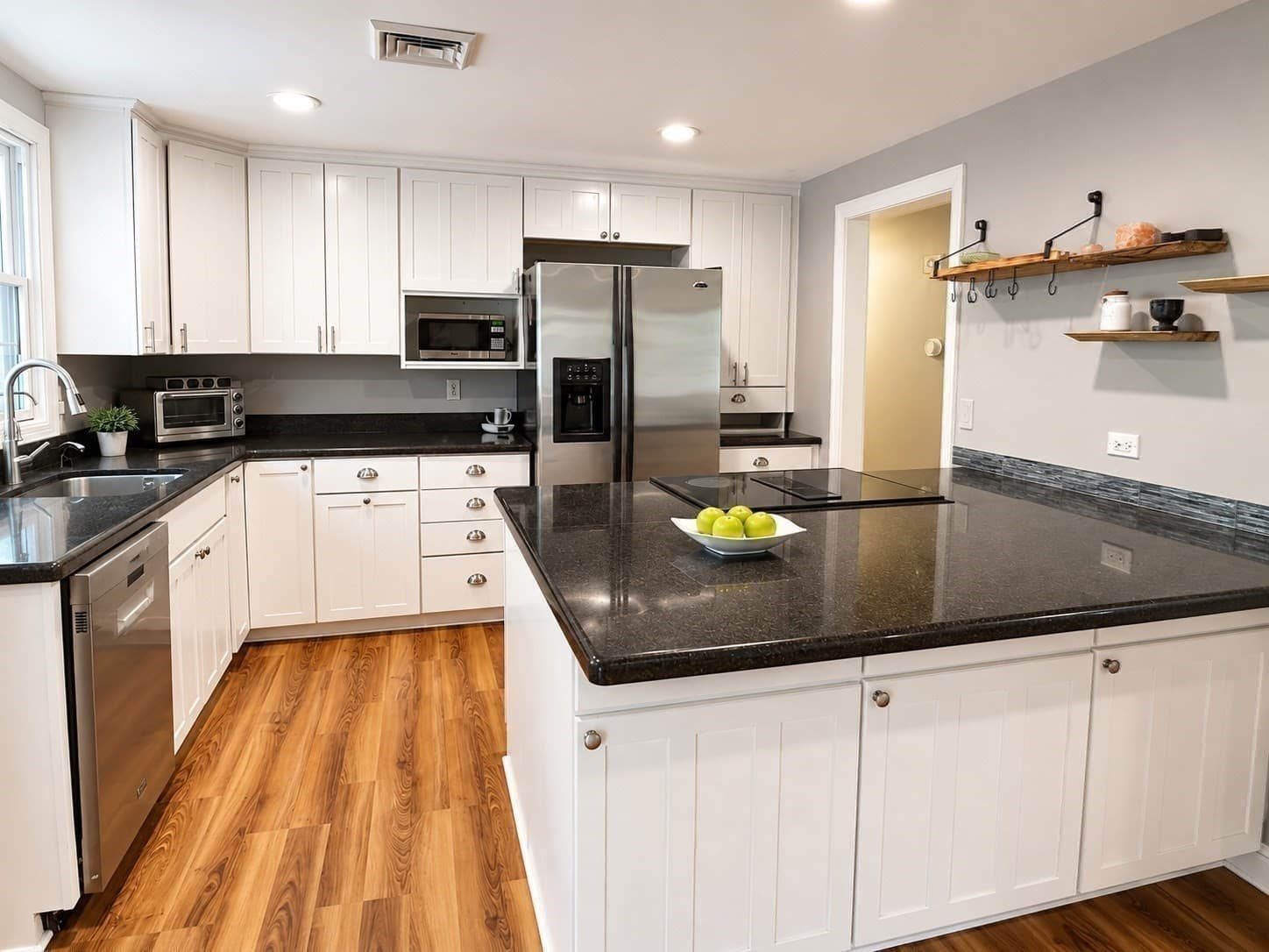 Single Family Residence at 125 Craigie Cir, Carlisle MA 01741, Carlisle, photo 4 of 18