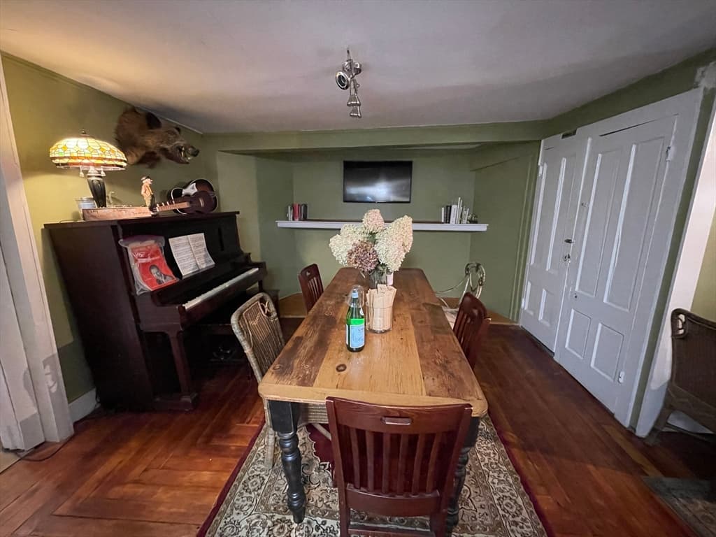 Commercial Sale at 628 Craigville Beach Rd, Barnstable MA 02632, photo 13 of 18