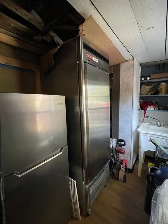 Commercial Sale at 628 Craigville Beach Rd, Barnstable MA 02632, photo 10 of 18