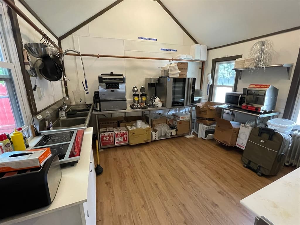 Commercial Sale at 628 Craigville Beach Rd, Barnstable MA 02632, photo 15 of 18