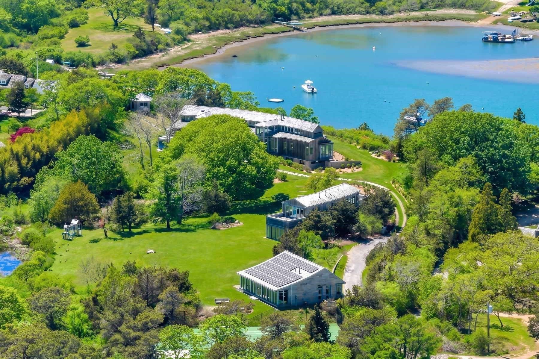Single Family Residence at 18 Point Inner Way, Chilmark MA 02535, Chilmark, photo 3 of 42