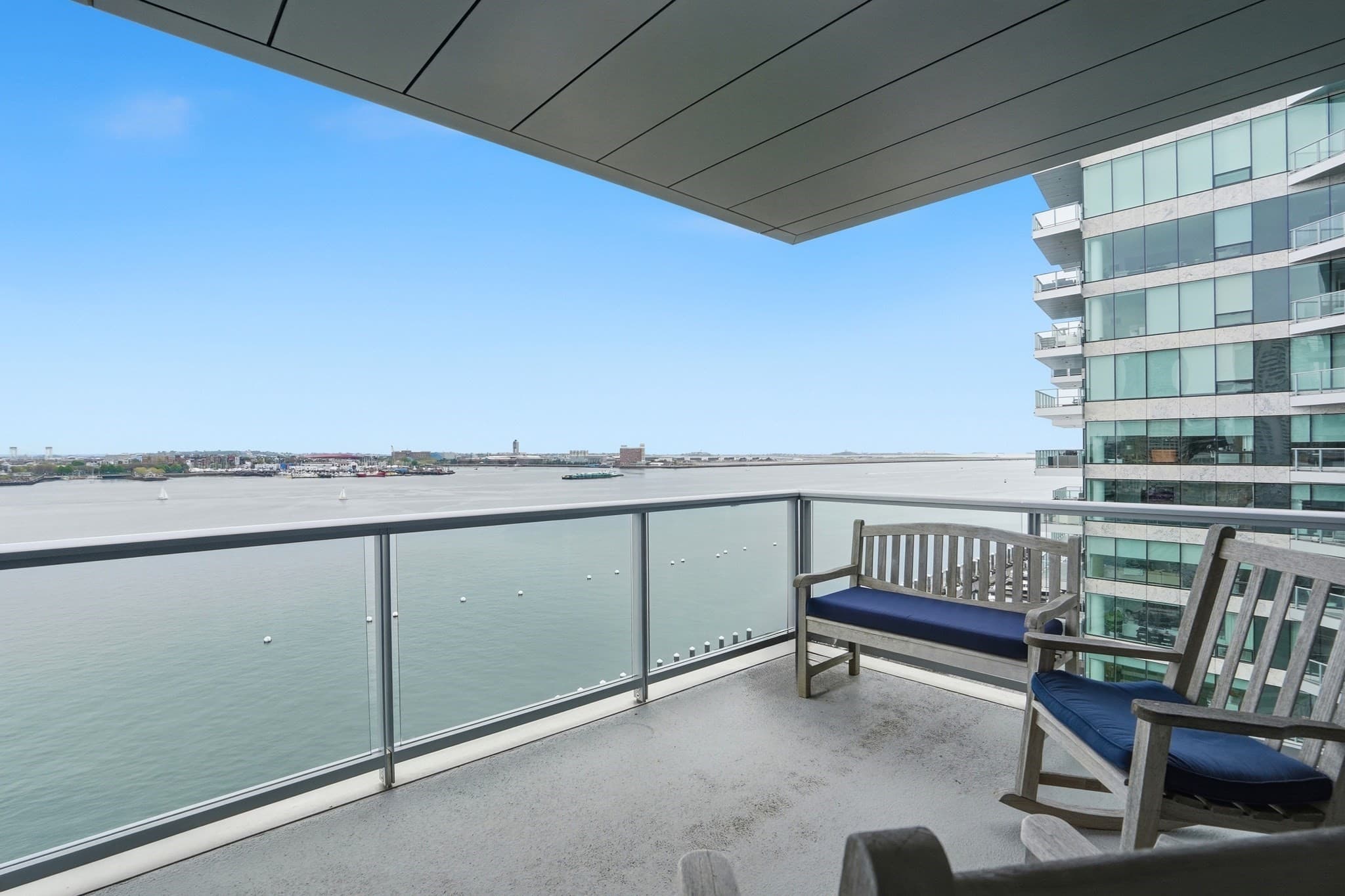 Condominium at 22 Liberty Dr # 9F, Boston MA 02110, photo 16 of 37