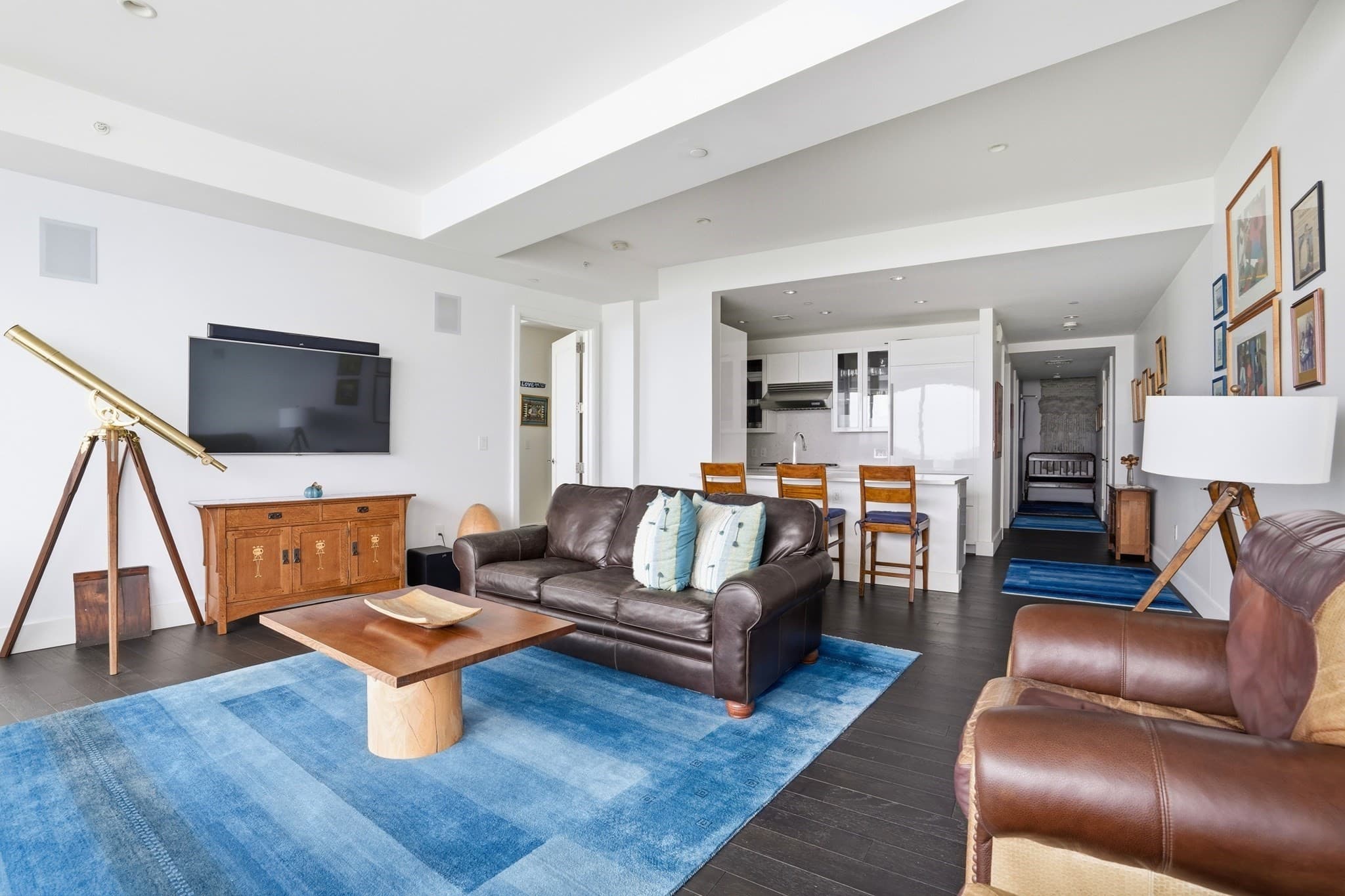 Condominium at 22 Liberty Dr # 9F, Boston MA 02110, photo 10 of 37